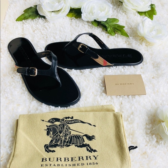 Burberry Shoes - NWT!!!! BURBERRY Sandals.